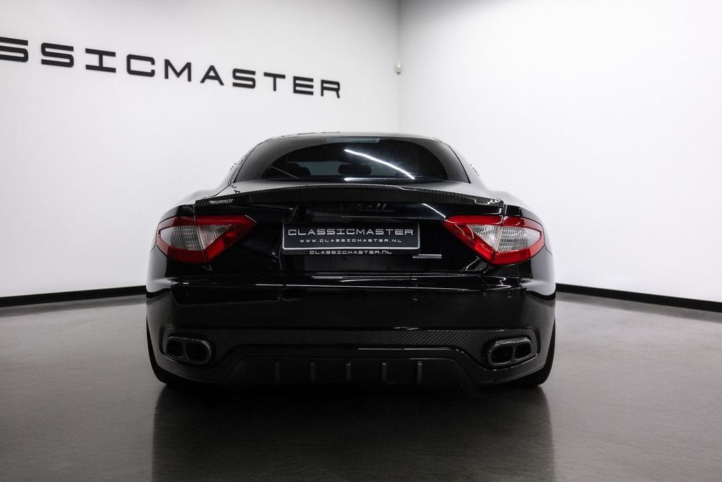 Maserati Granturismo 2010
