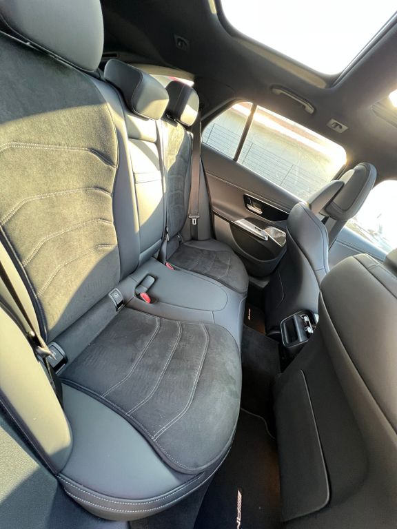 Mercedes-Benz E 220 2024