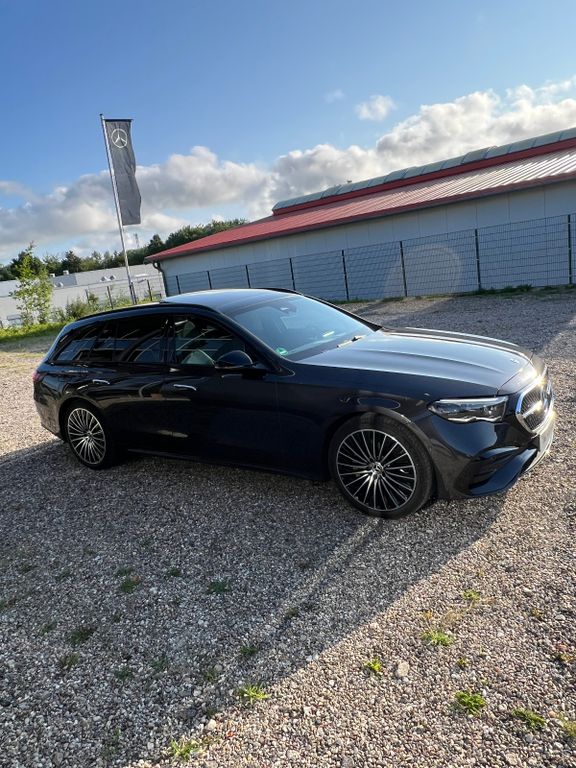 Mercedes-Benz E 220 2024