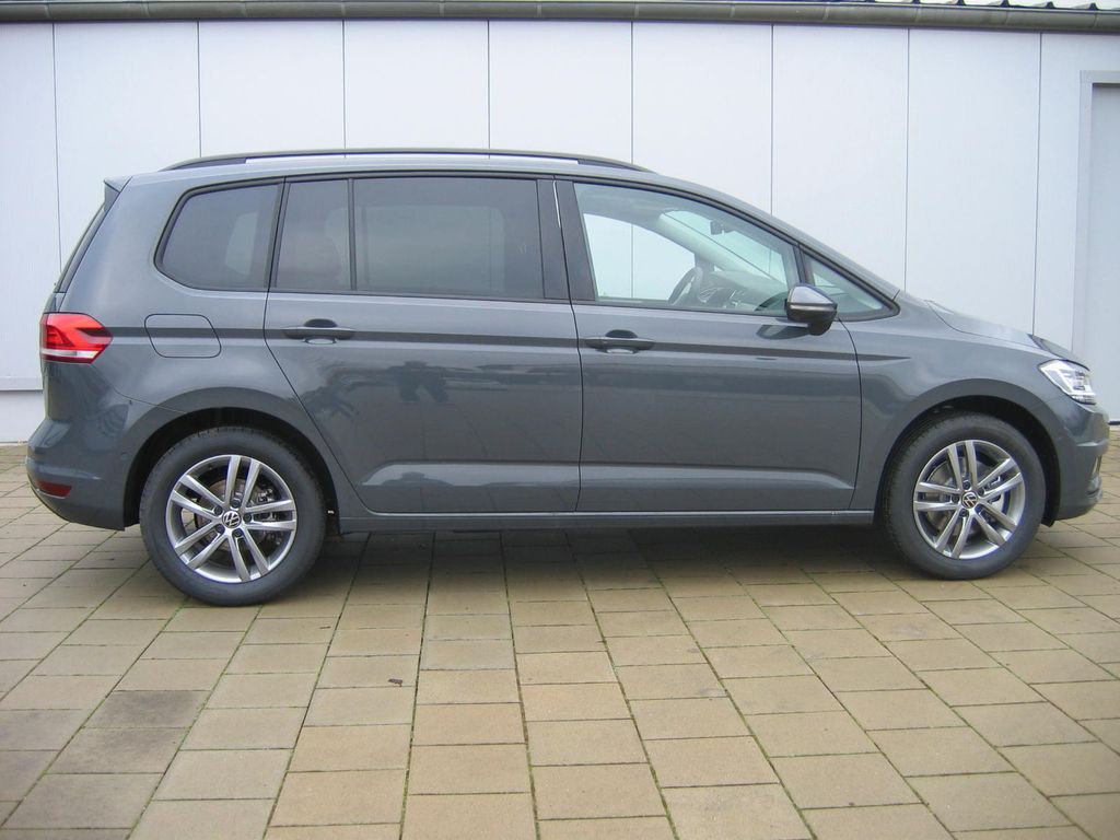 Volkswagen Touran 2025