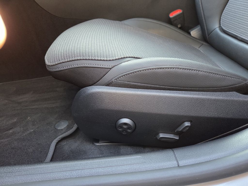 Mercedes-Benz C 200 2024