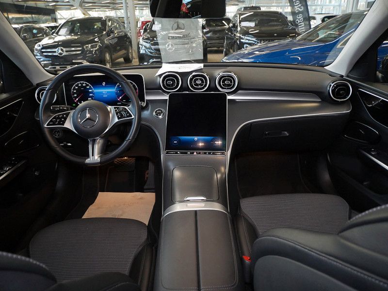 Mercedes-Benz C 300 2023