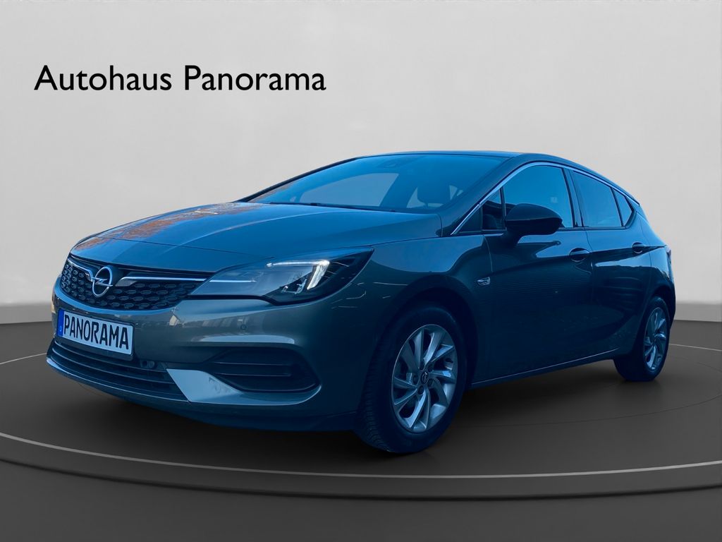 Opel Astra 2021