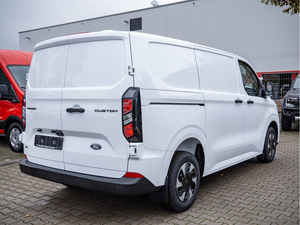 Ford Transit Custom 2025