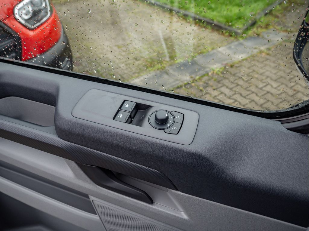 Ford Transit Custom 2025