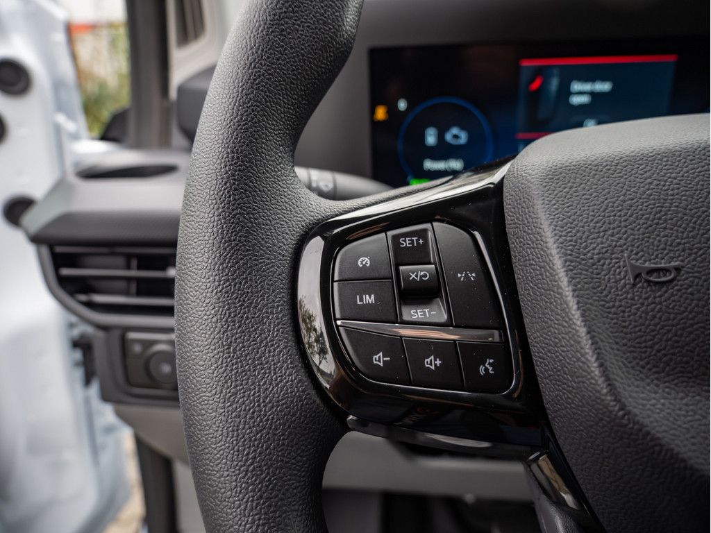 Ford Transit Custom 2025