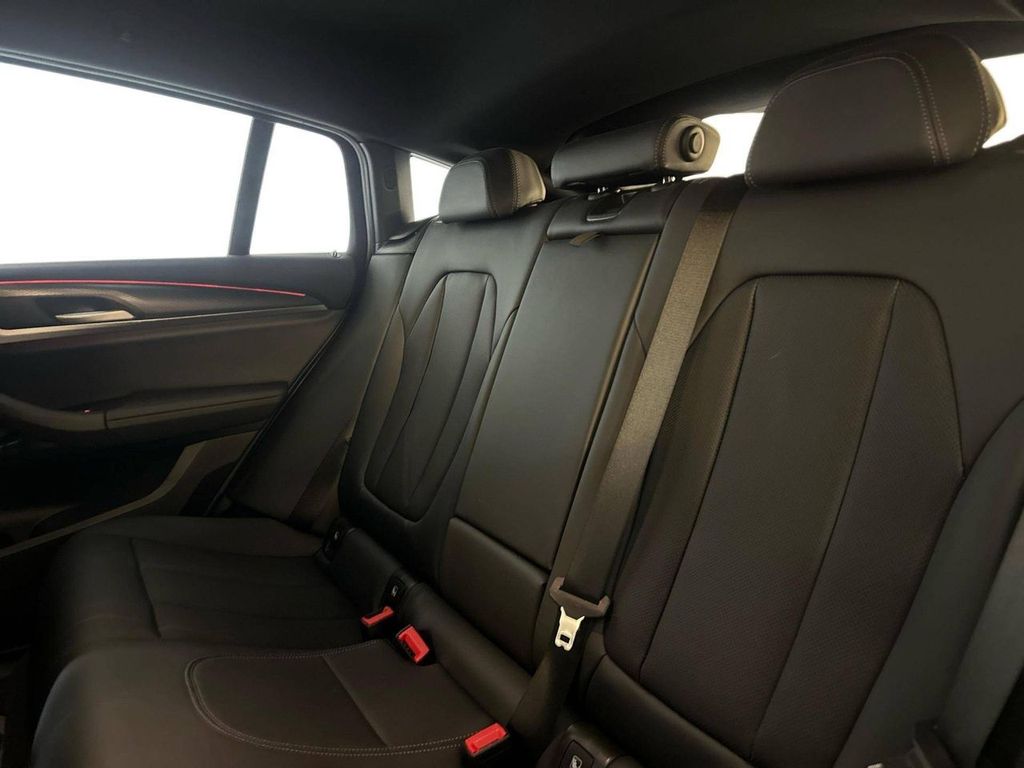 BMW X4 2023