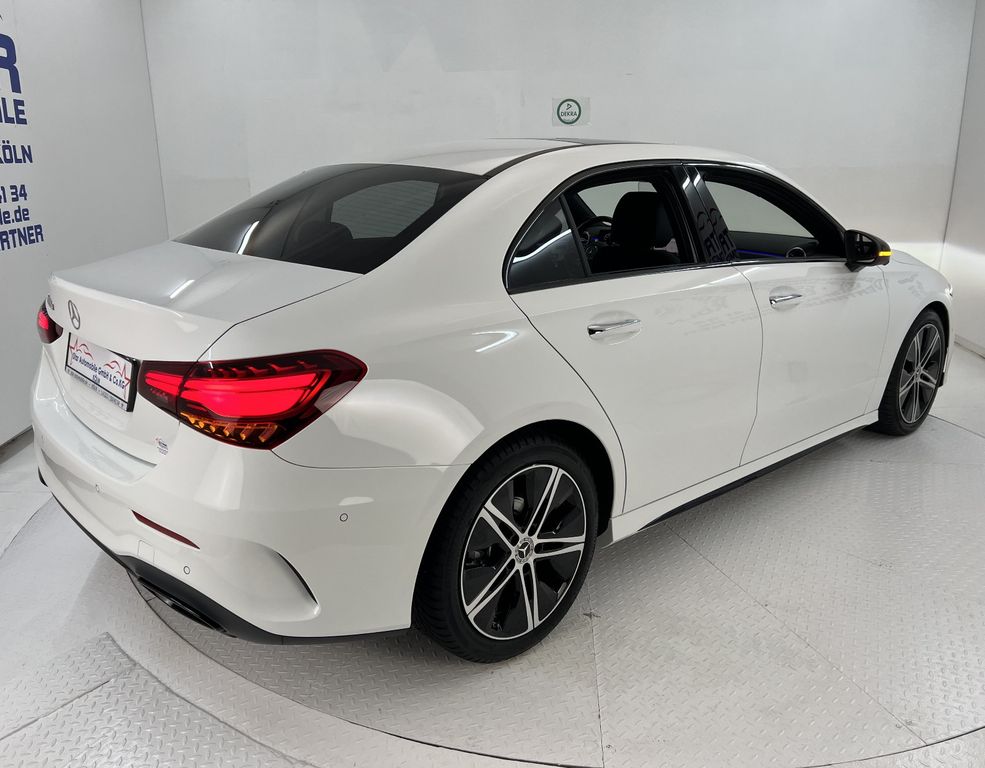 Mercedes-Benz A 200 2025