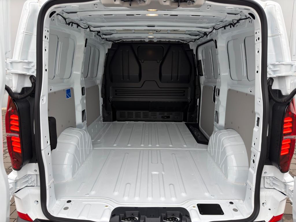 Volkswagen T7 Transporter 2025