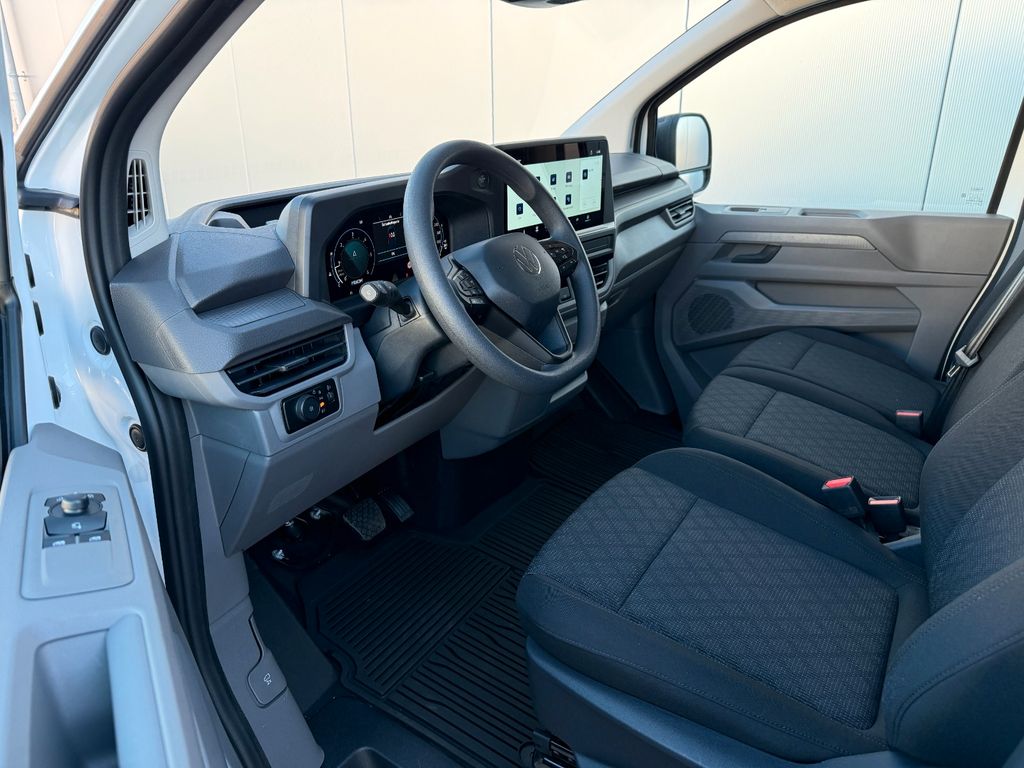 Volkswagen T7 Transporter 2025