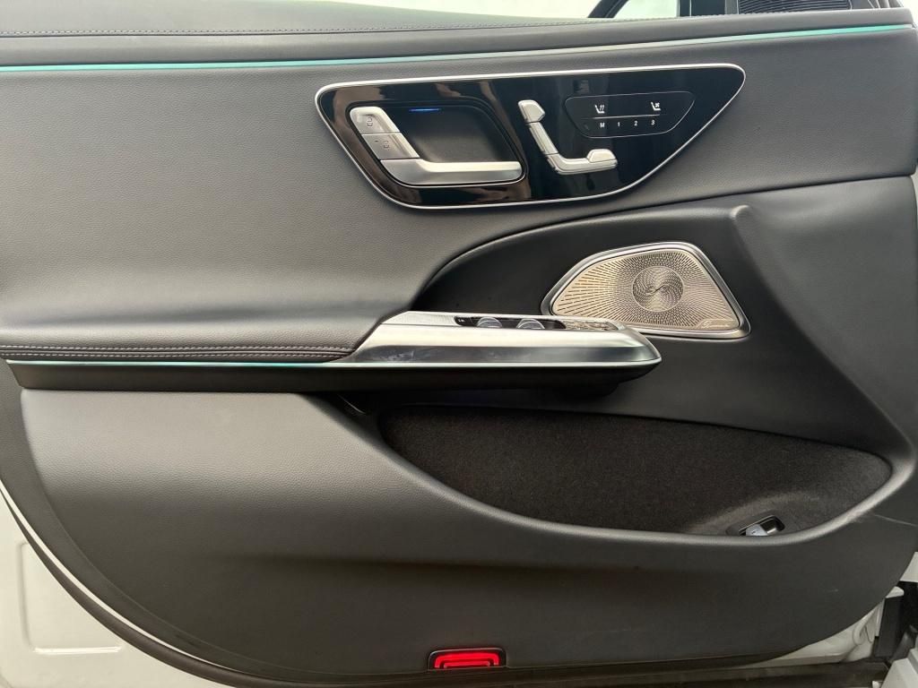 Mercedes-Benz E 300 2024