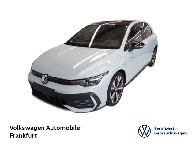 Volkswagen Golf 2025