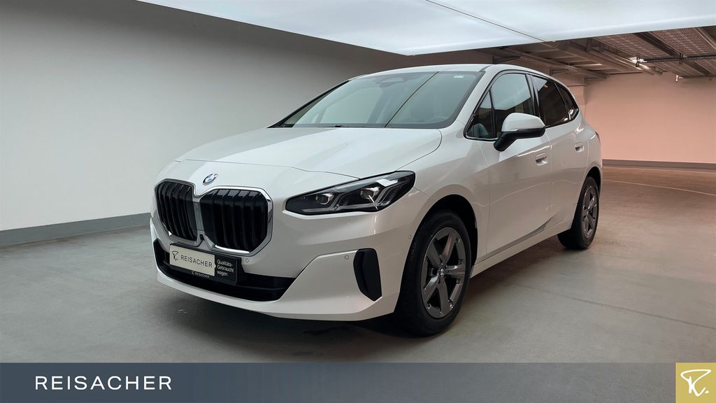 BMW 218 2024