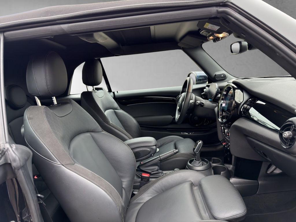 MINI Cooper Cabrio 2022