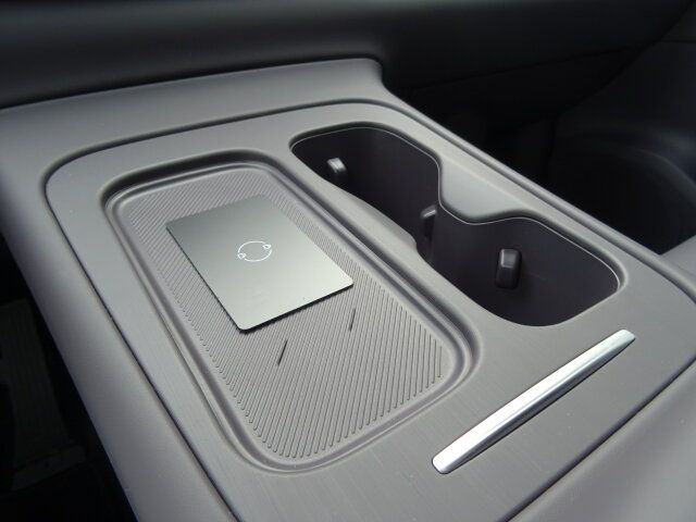 Leapmotor C10