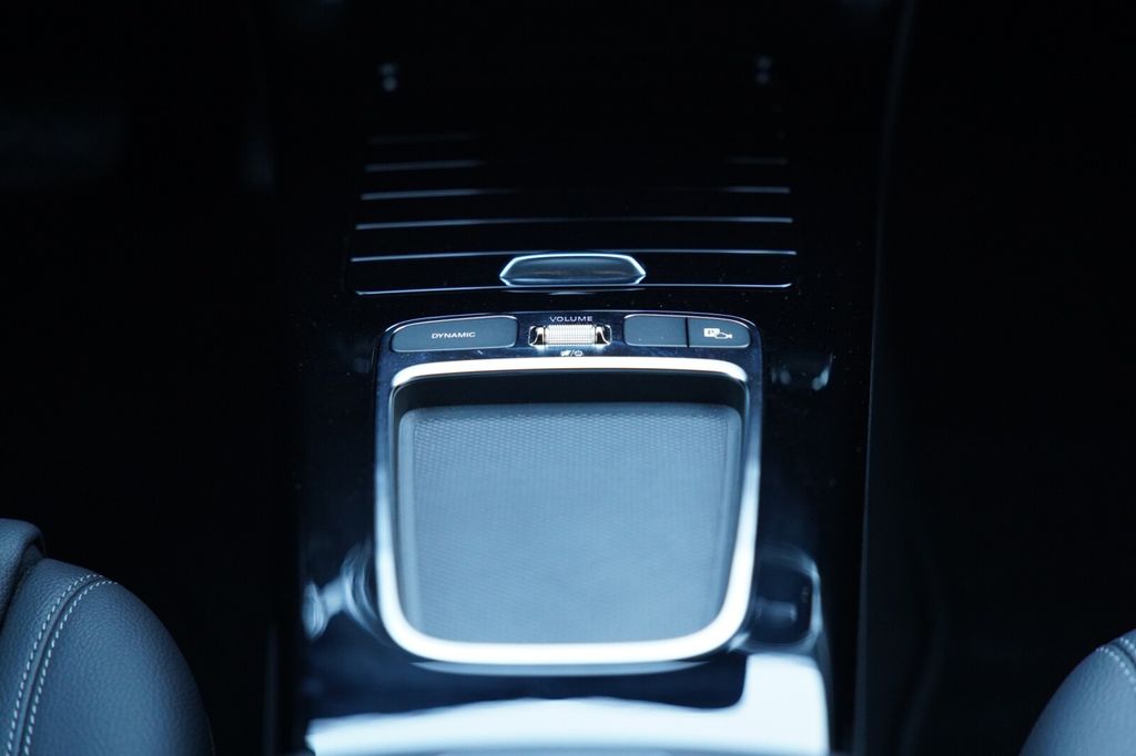 Mercedes-Benz A 180 2024