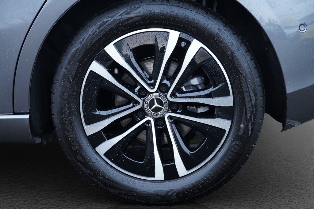 Mercedes-Benz A 180 2024