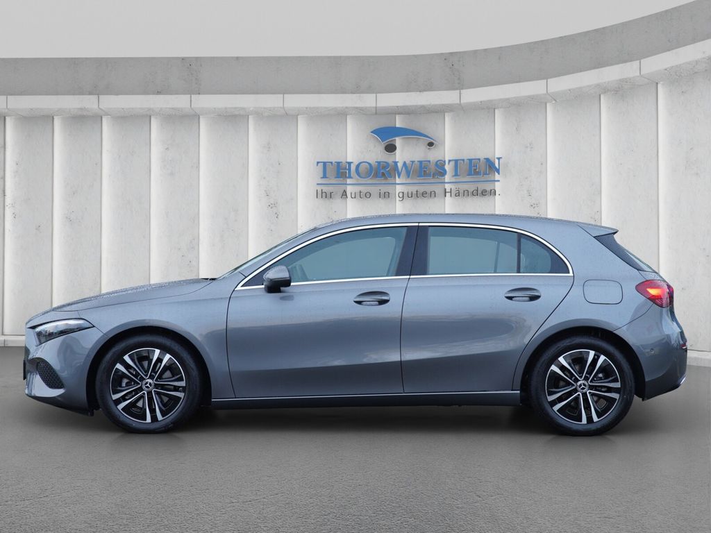 Mercedes-Benz A 180 2024