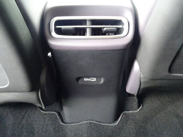 Leapmotor C10