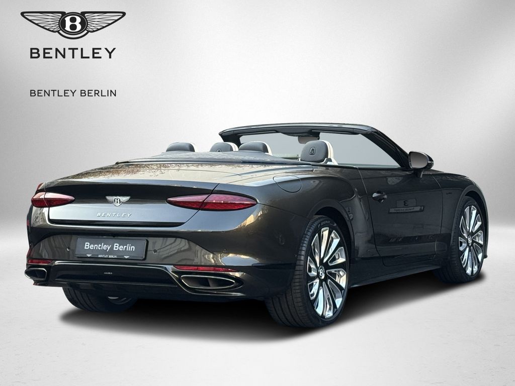 Bentley Continental GTC 2024