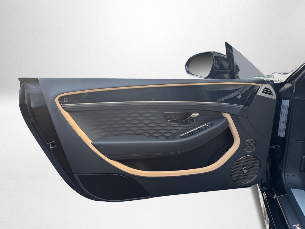 Bentley Continental GTC 2024