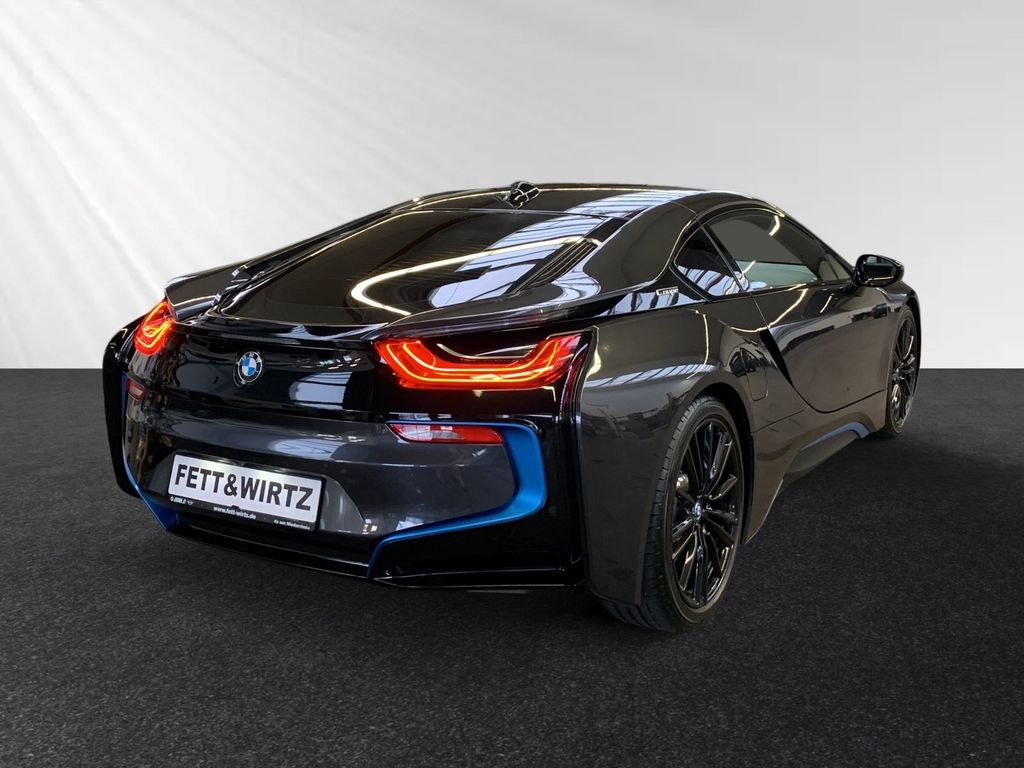 BMW i8 2020