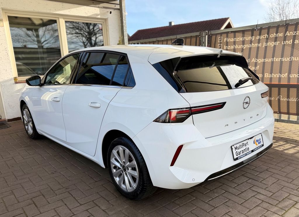 Opel Astra 2023
