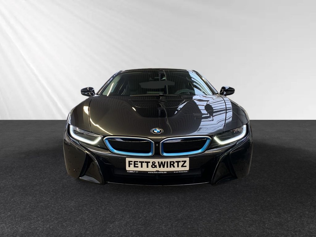 BMW i8 2020