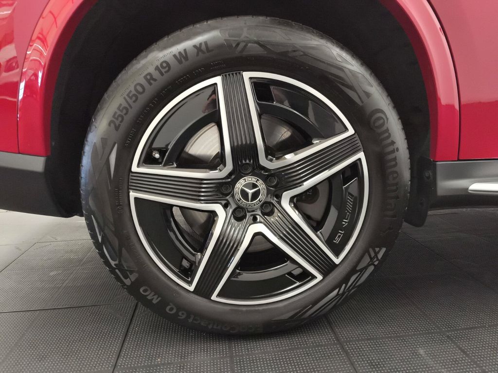 Mercedes-Benz GLC 300 2023