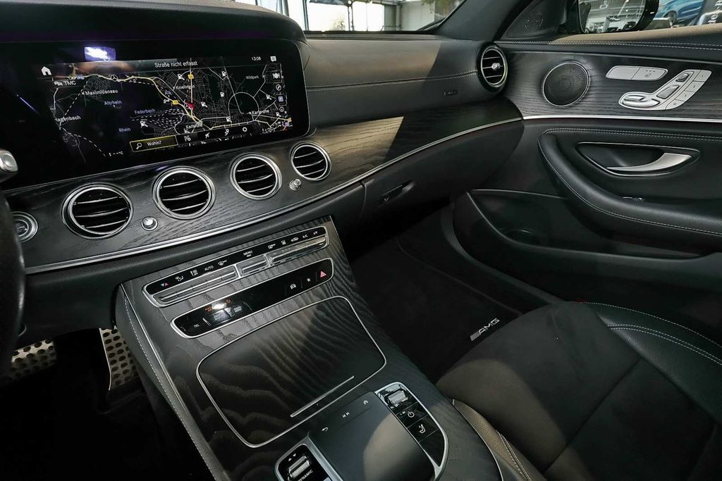 Mercedes-Benz E 300 2020