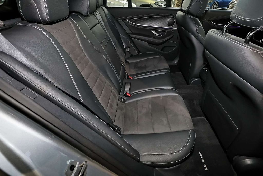 Mercedes-Benz E 300 2020