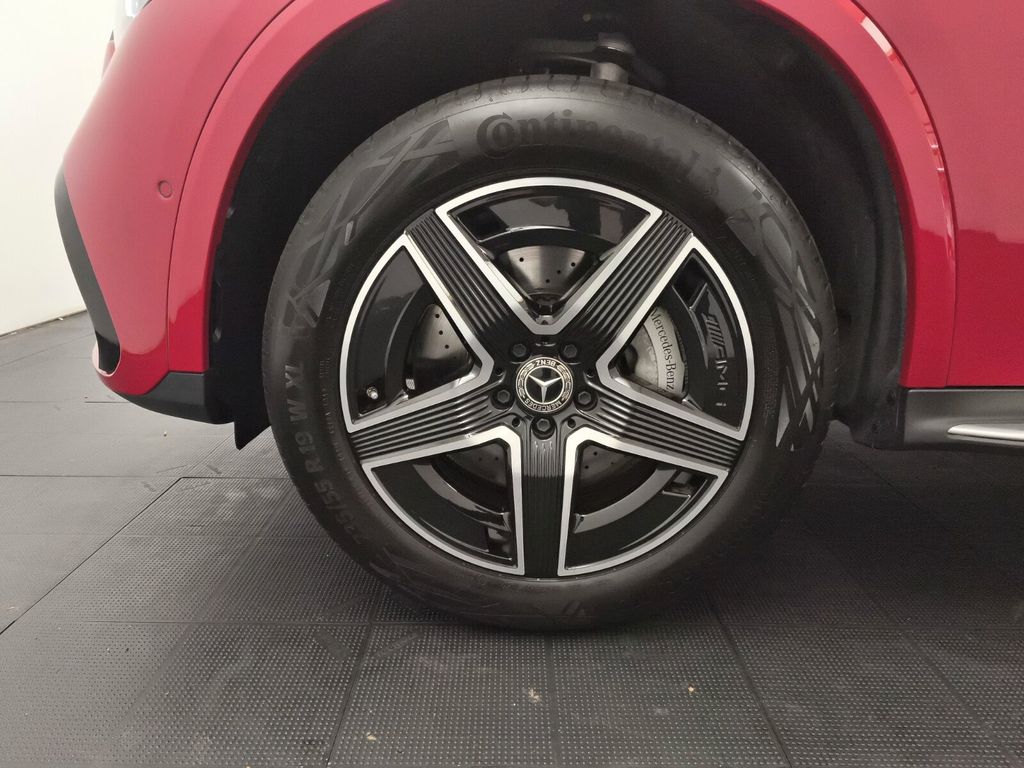 Mercedes-Benz GLC 300 2023