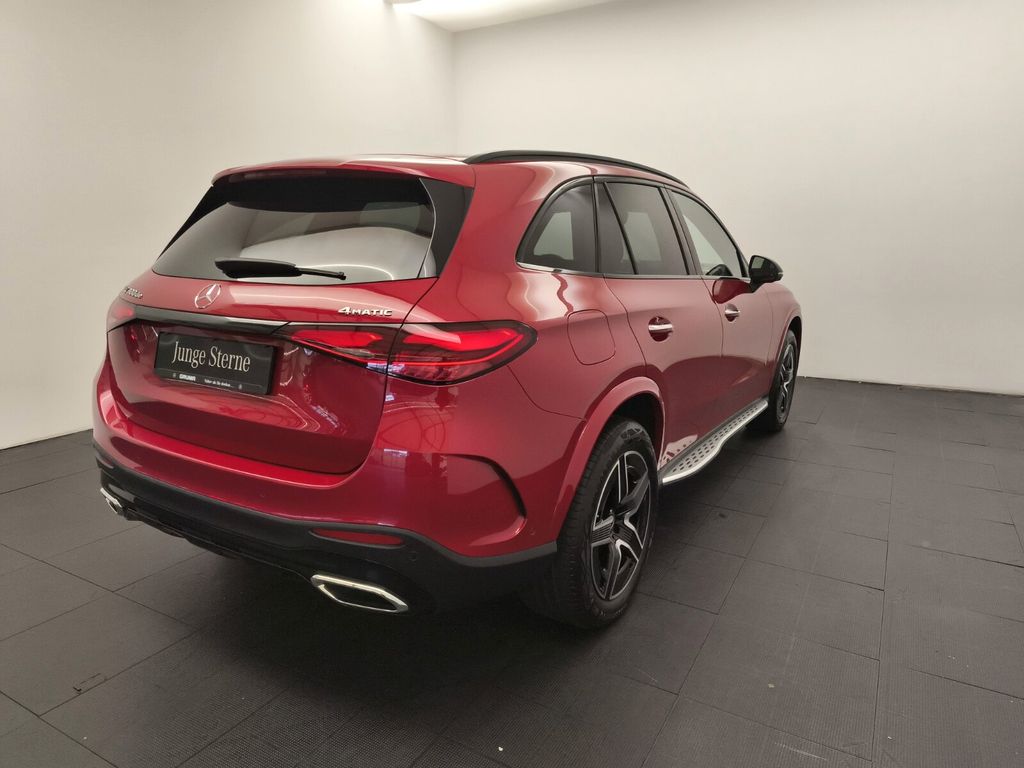 Mercedes-Benz GLC 300 2023