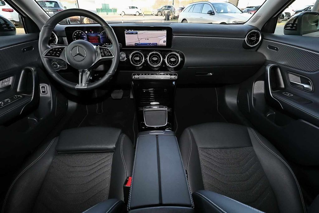 Mercedes-Benz A 250 2024