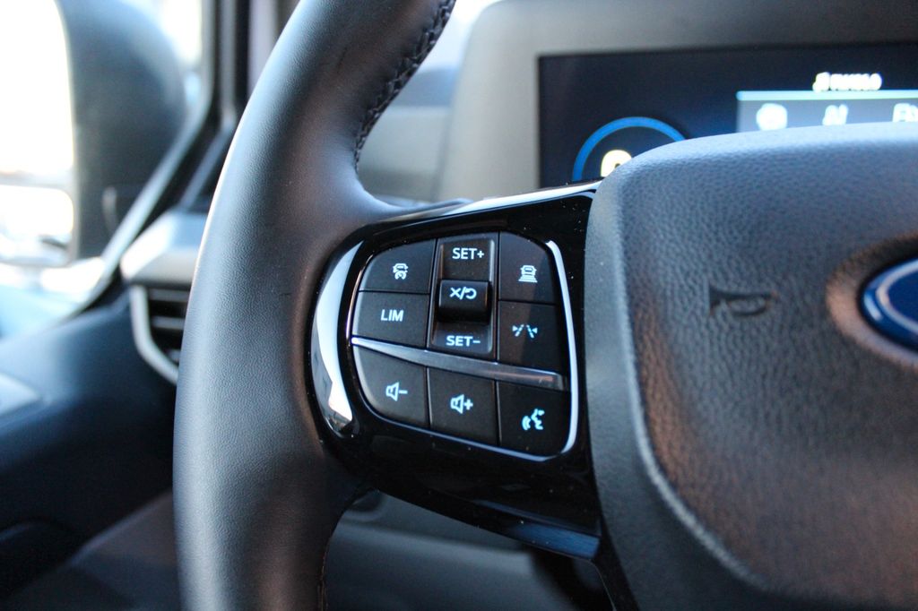 Ford Transit Custom 2025