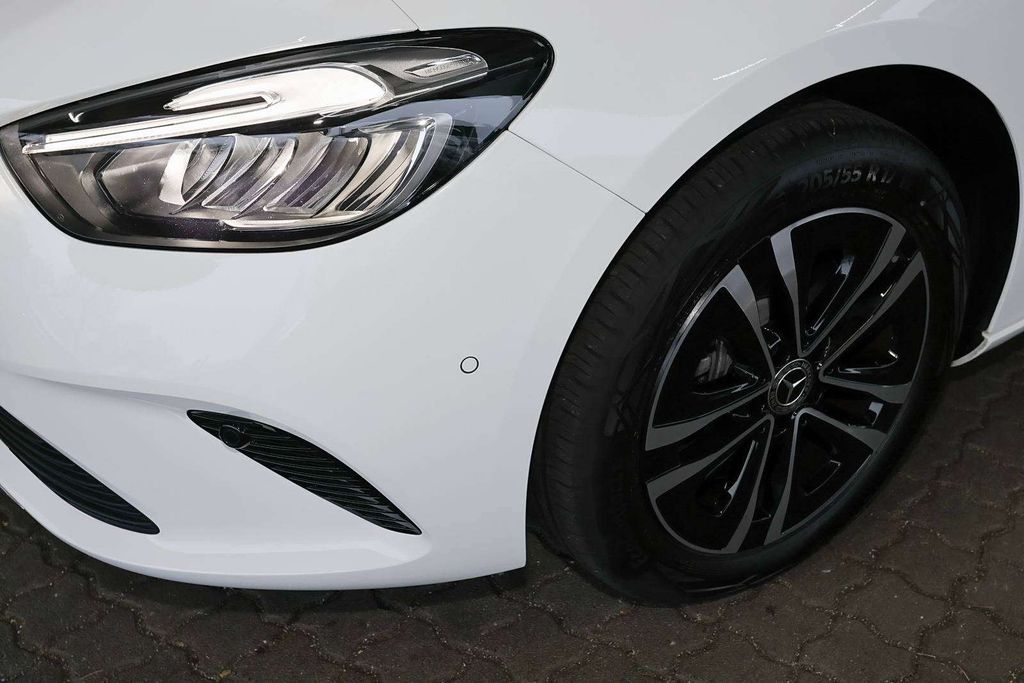 Mercedes-Benz B 250 2024