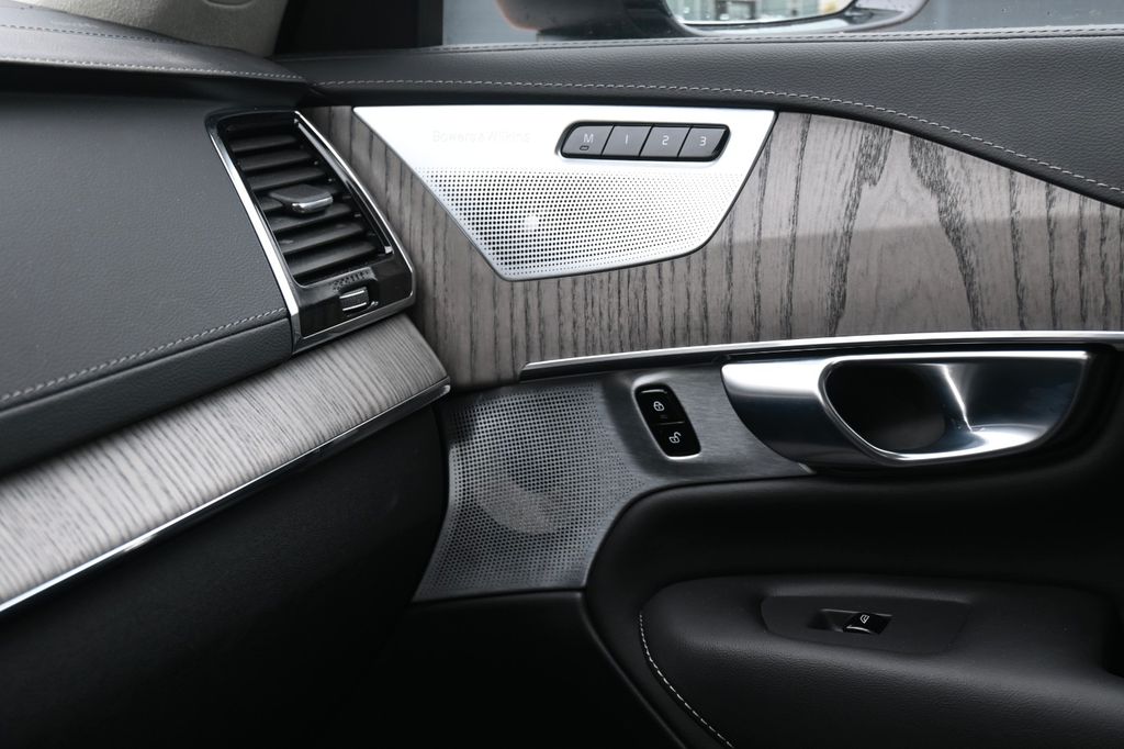 Volvo XC90 2022