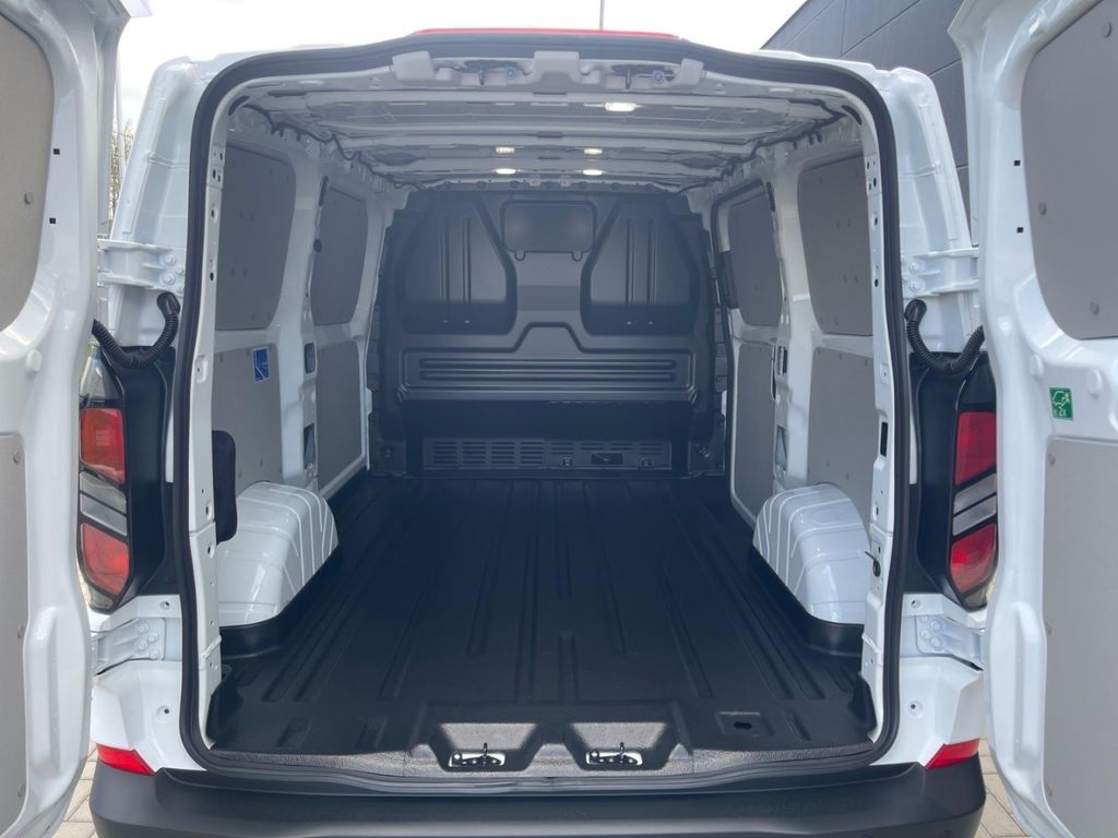 Ford Transit Custom 2025