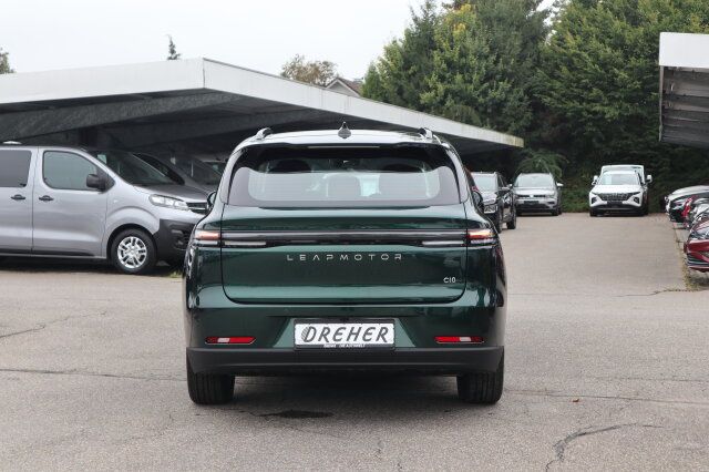 Leapmotor C10