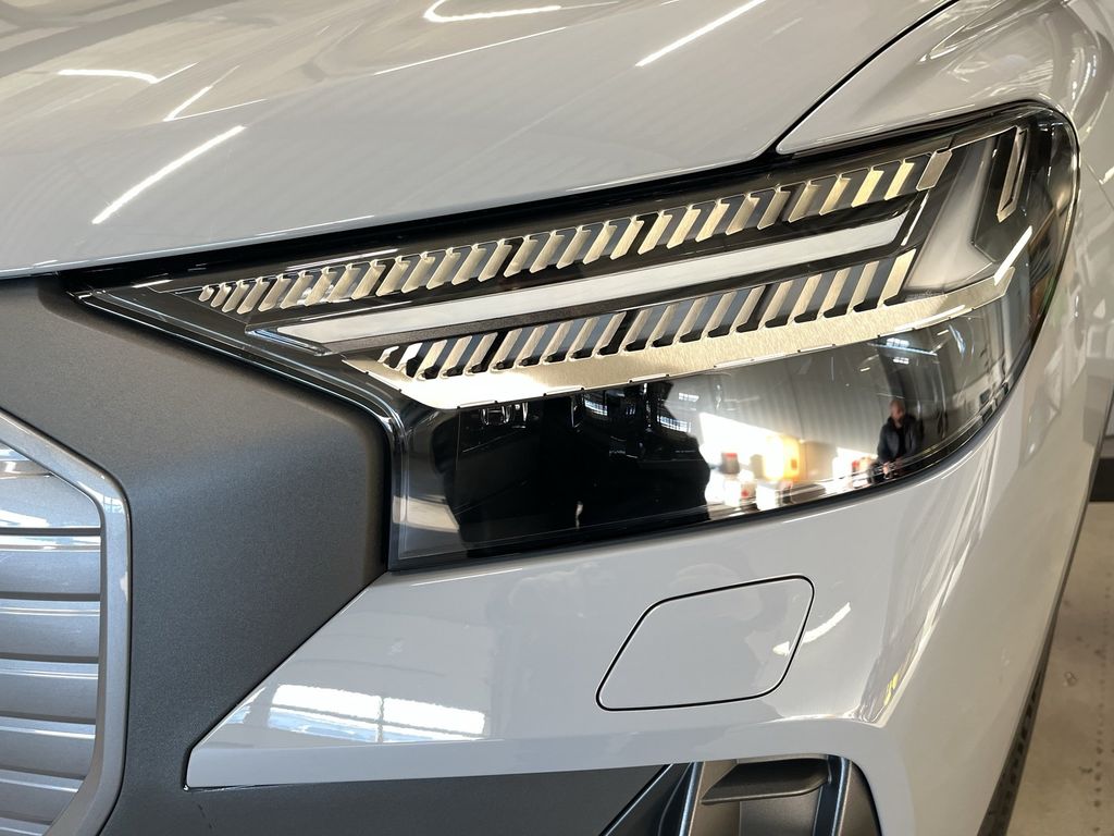 Audi Q4 e-tron 2025