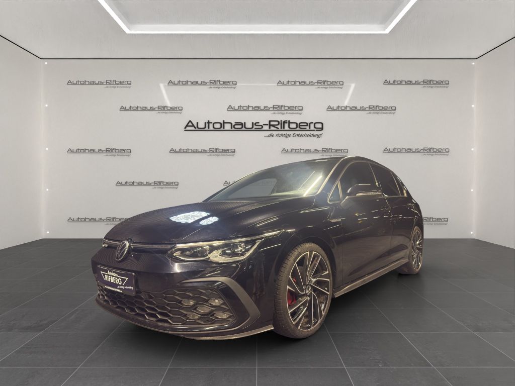 Volkswagen Golf 2021