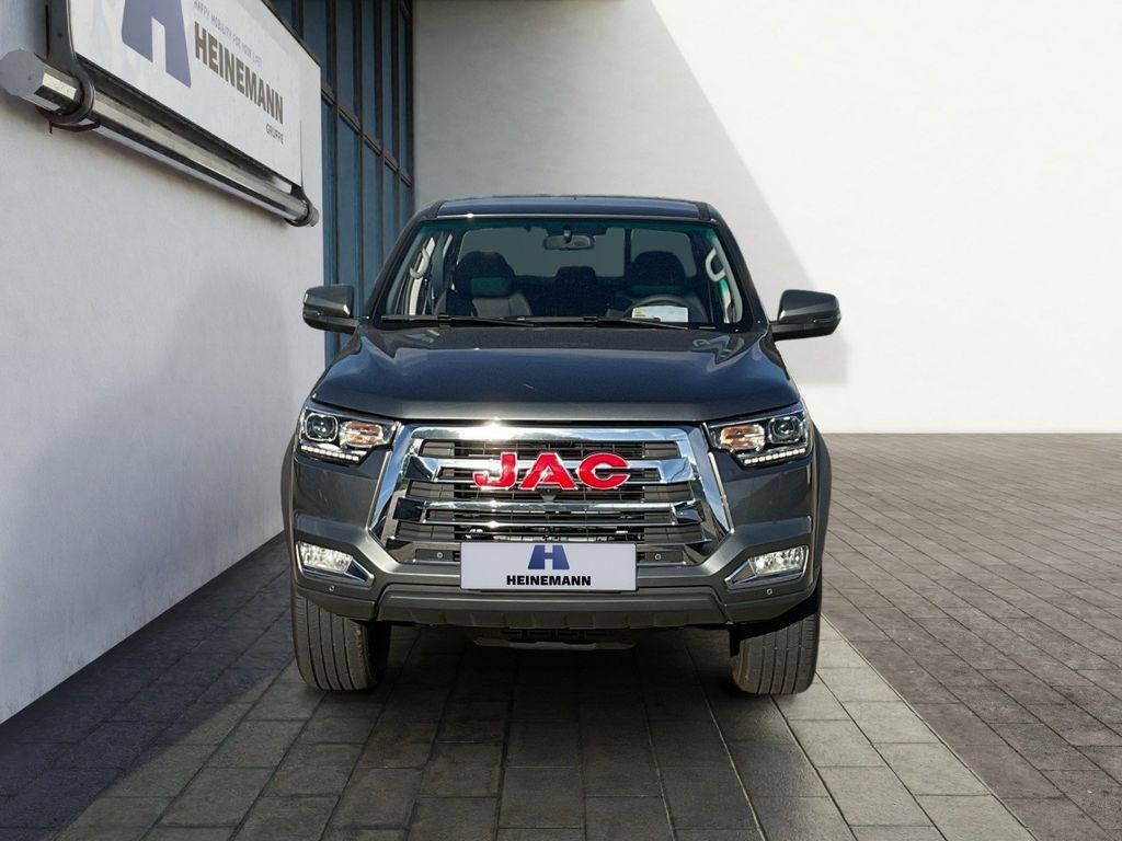 JAC 8 Pro