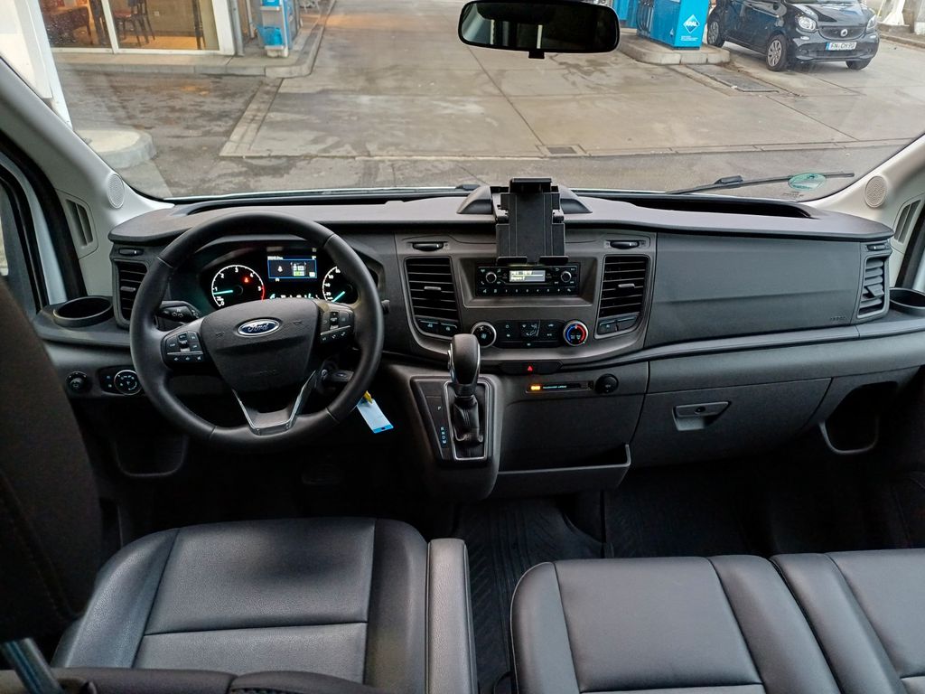 Ford Transit 2023