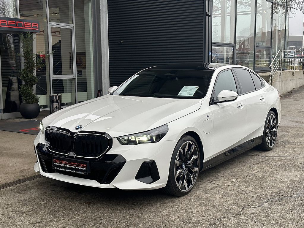 BMW 530 2025