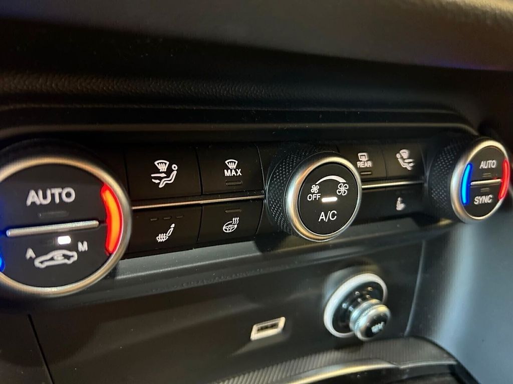 Alfa Romeo Stelvio 2024