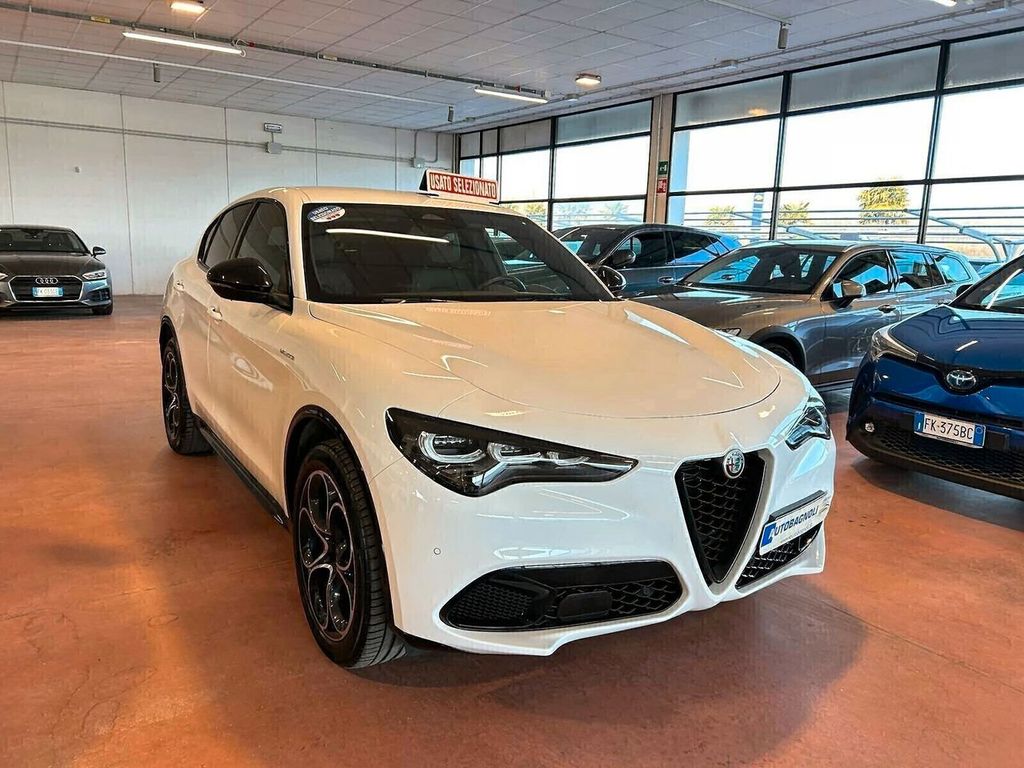 Alfa Romeo Stelvio 2024
