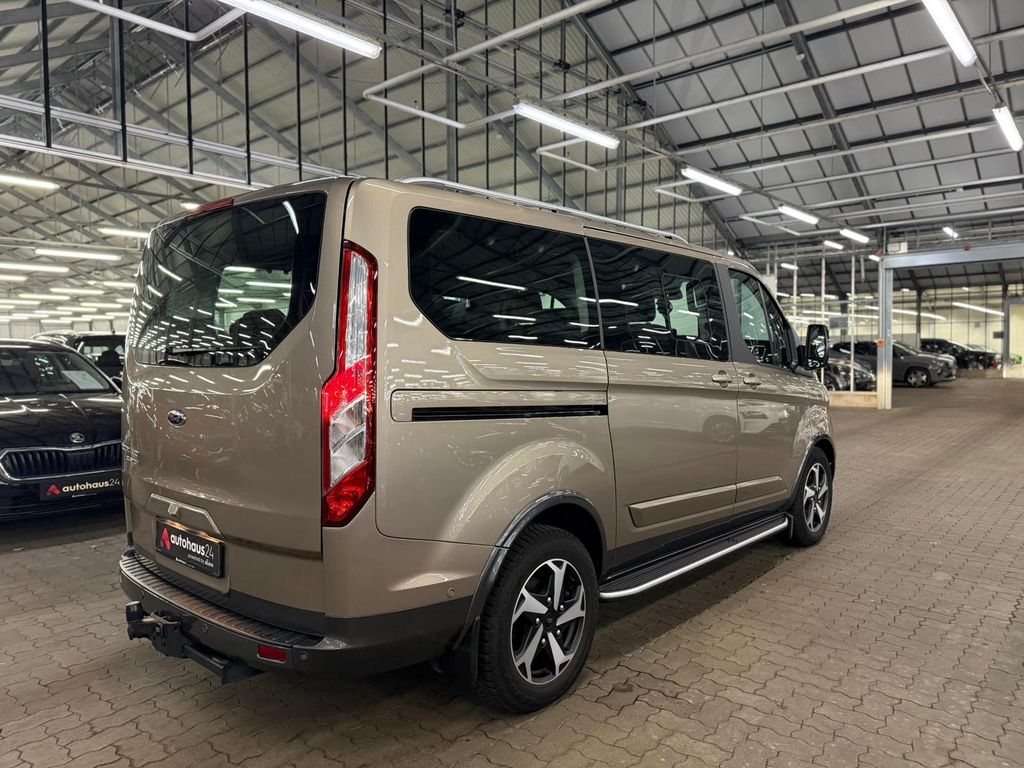Ford Tourneo Custom 2023