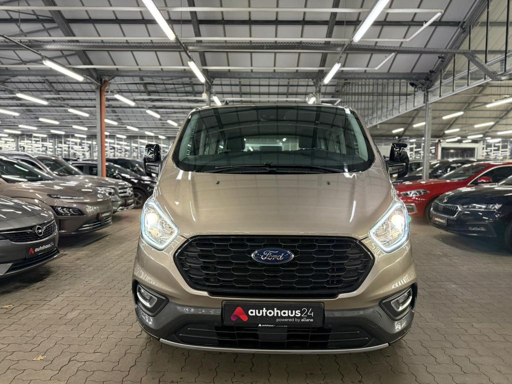 Ford Tourneo Custom 2023