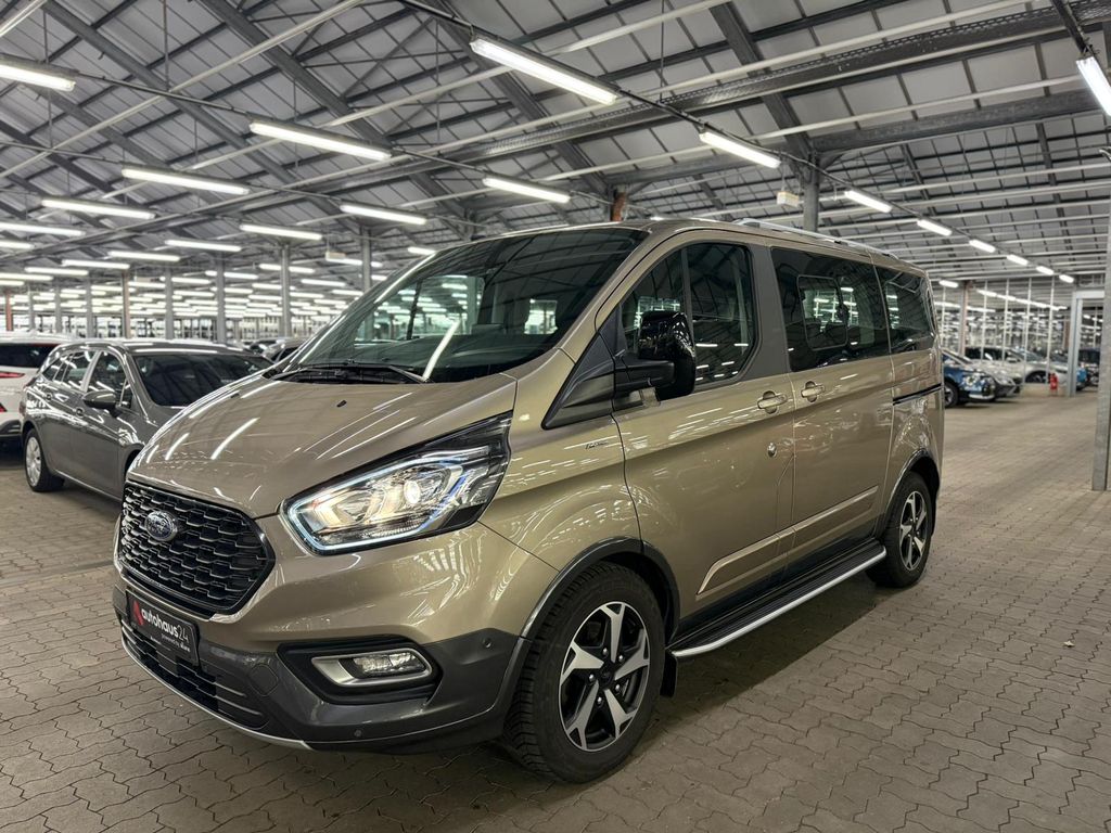 Ford Tourneo Custom 2023