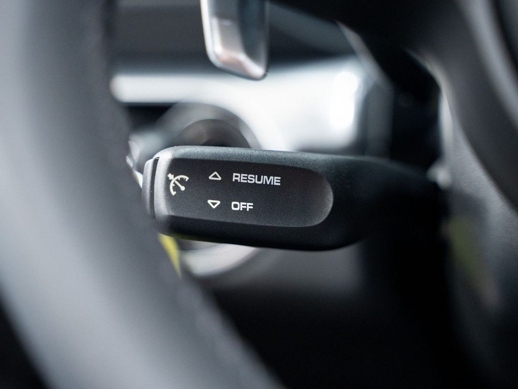 Porsche Boxster 2024